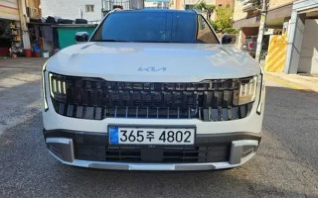 더뉴렉스턴스포츠 중고차 셀토스(SP3) 1.6 가솔린 터보 프레스티지 2WD 매물 사진 6 - 2026/09 69km