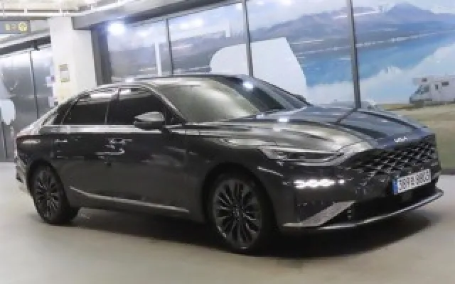 더뉴렉스턴스포츠 중고차 K8 2.5 2WD 매물 사진 18 - 2024/02 33,067km