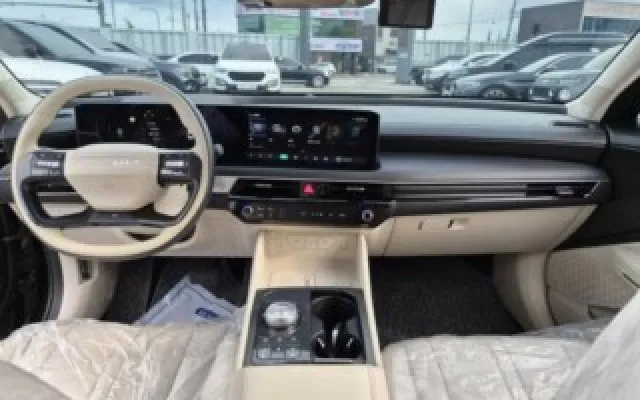 더뉴렉스턴스포츠 중고차 뉴 K8 2.5 2WD 매물 사진 14 - 2025/01 17,244km